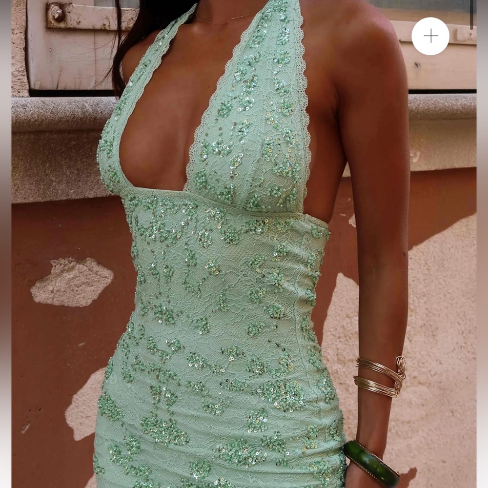 Elegant Lace Mini Dress in Mint Green